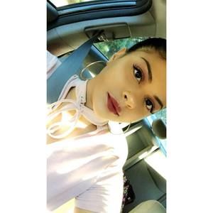 Meet your Posher, Frances